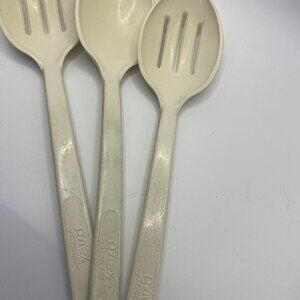 Vintage Pyrex Kitchen Utensils White Nylon Slotted & Solid Spoons Set Of 3 Durab